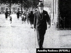 M.Ə.Rəsulzadə Parisdə. 1930-cu illər